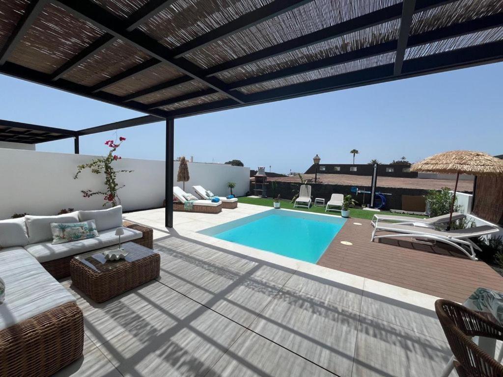 Serena Holiday Homes By Livvo Playa Blanca Dış mekan fotoğraf